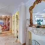 Izida Palace ساني بيتش