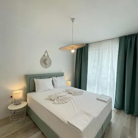 Izida Palace Aparthotel Sunny Beach