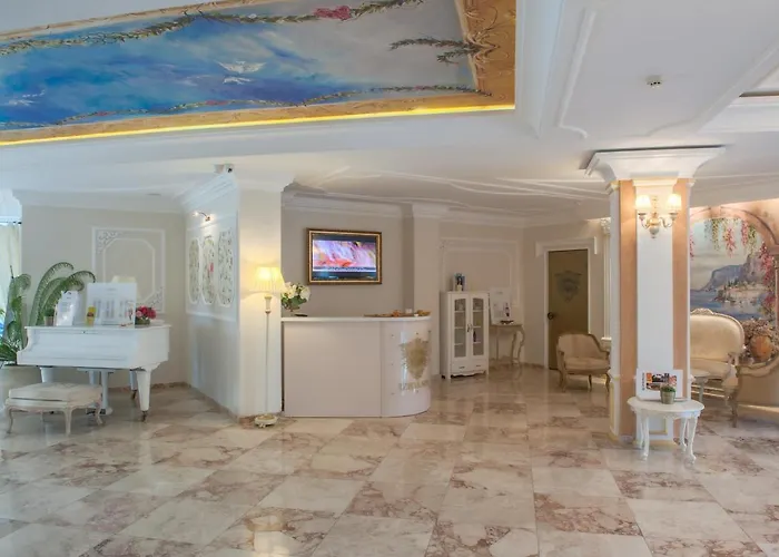 Izida Palace Apart-hotel Sunny Beach