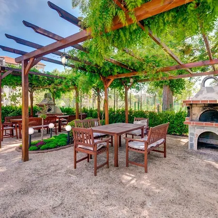 Izida Palace Hotel de apartamente