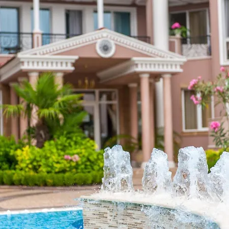 Izida Palace Апарт-готель 3*