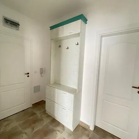 شقة فندقية Izida Palace 3*